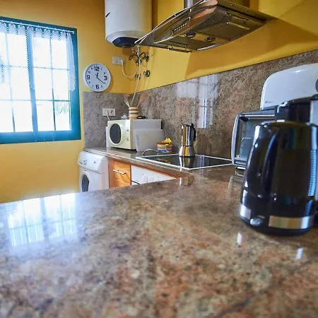 Spacious House With Good Location In The North, Just 15 Min From The Beach Holiday home