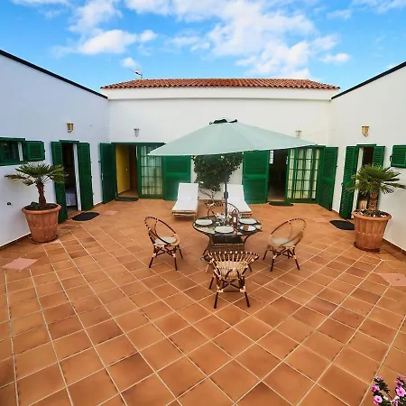 Spacious House With Good Location In The North, Just 15 Min From The Beach