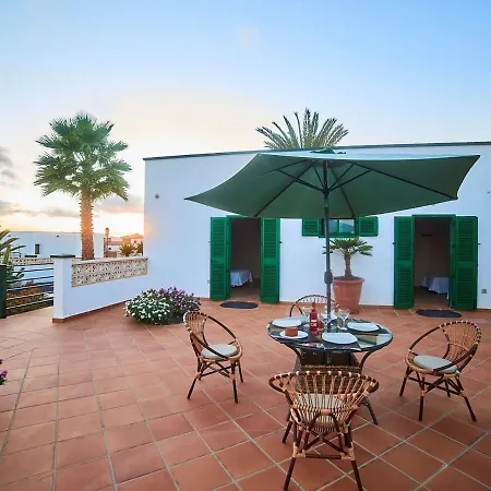 Spacious House With Good Location In The North, Just 15 Min From The Beach * La Oliva