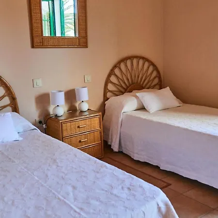 Spacious House With Good Location In The North, Just 15 Min From The Beach Holiday home *